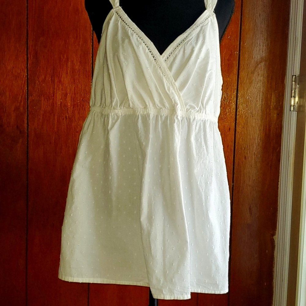 White textured top